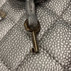 CHANEL 香奈兒 CC FILIGREE VANITY CASE 化妝包 側背包 牛皮 荔枝皮 灰銀色 銀釦