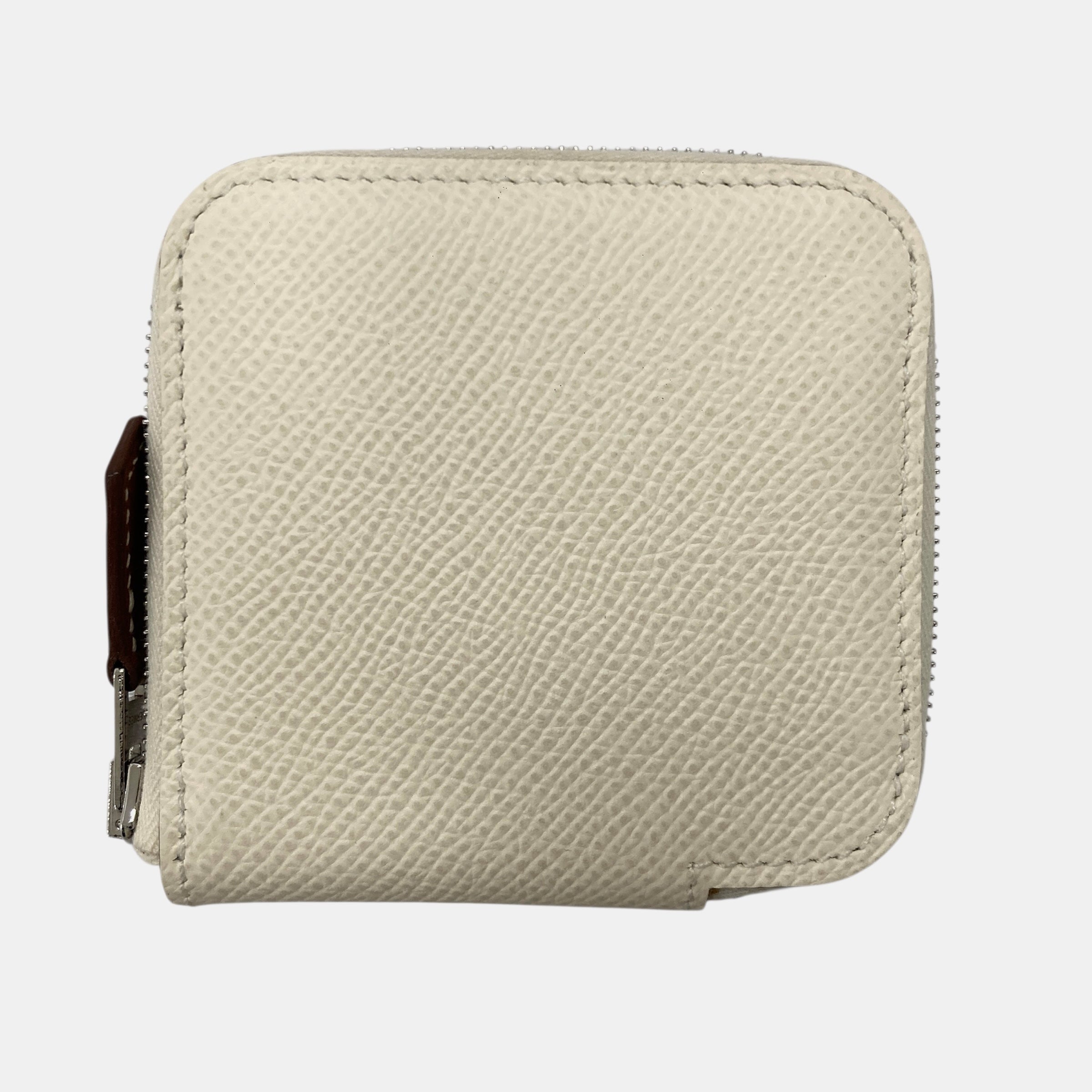 HERMES 愛馬仕 SILK IN COMPACT 皮革 拉鍊絲巾零錢包 餅乾色