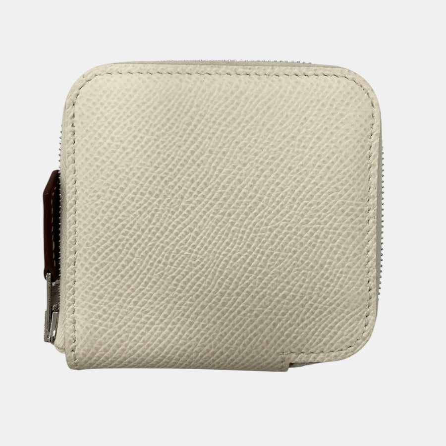 HERMES 愛馬仕 SILK IN COMPACT 皮革 拉鍊絲巾零錢包 餅乾色