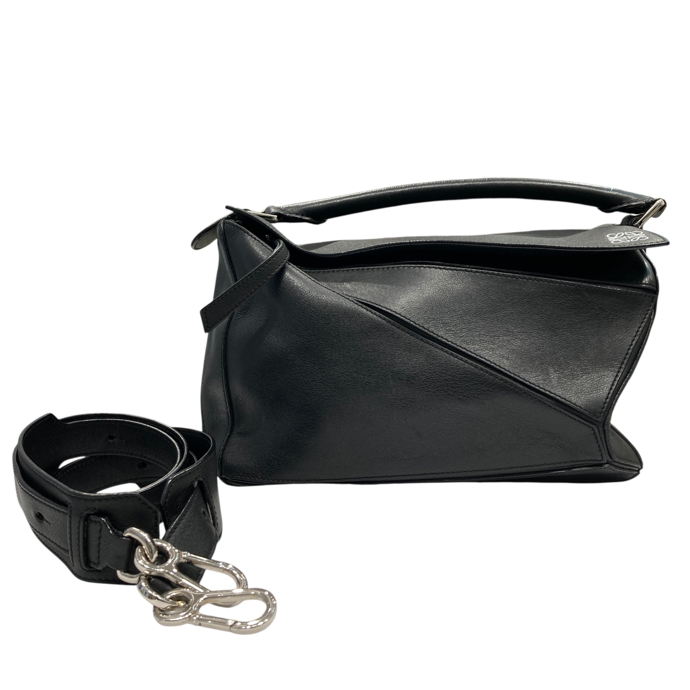 LOEWE 羅威 PUZZLE MEDIUM 中號拼圖包 皮革 黑色 銀釦