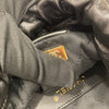 CHANEL 香奈兒 CHANEL22 Mini 小牛皮 斜背包 黑色 金釦
