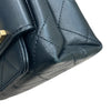CHANEL 香奈兒 Enchained Flap Bag 小牛皮 黑色 金扣