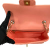 CHANEL 香奈兒 CLASSIC FLAP MINI20 V型紋 皮革 鏈條包 粉色