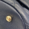 CHANEL 香奈兒 AS0894 CC Logo 菱格紋抽繩束口水桶包  深藍色 皮革 金釦