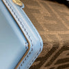 FENDI 芬迪 側背包 Baguette Soft Trunk 7VA565 老花 藍色 銀釦