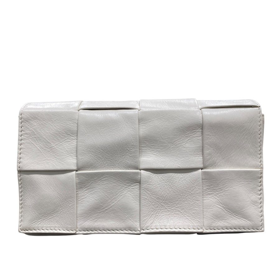 BOTTEGA VENETA 葆蝶家 粗編織卡帶腰包 Cassette 白色 羊皮 銀釦