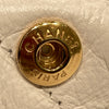 CHANEL 香奈兒 肩背包 小牛皮 CHANEL22 白色 金釦