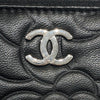 CHANEL 香奈兒 CAMELLIA EMBOSSED ZIP LONG WALLET 山茶花壓紋長夾 小羊皮 黑色 銀釦