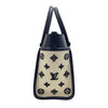 LOUIS VUITTON 路易威登 M22195 ON MY SIDE PM 帆布側背包 帆布/皮革 米色/深藍色 金釦