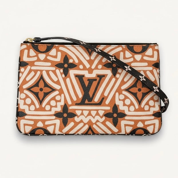 LOUIS VUITTON 路易威登 M69488 DOUBLE ZIP POCHETTE 肩背雙層麻將包 PVC帆布 塗鴉老花 金釦