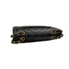 CHANEL 香奈兒 A01113 CLASSIC FLAP BAG 翻蓋肩背包  荔枝牛皮 黑色 金釦