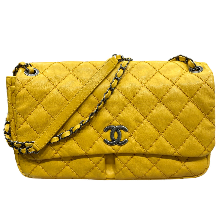 CHANEL 香奈兒 A67725 UP IN THE AIR磁吸肩側背包 牛皮 黃色 黑銀釦