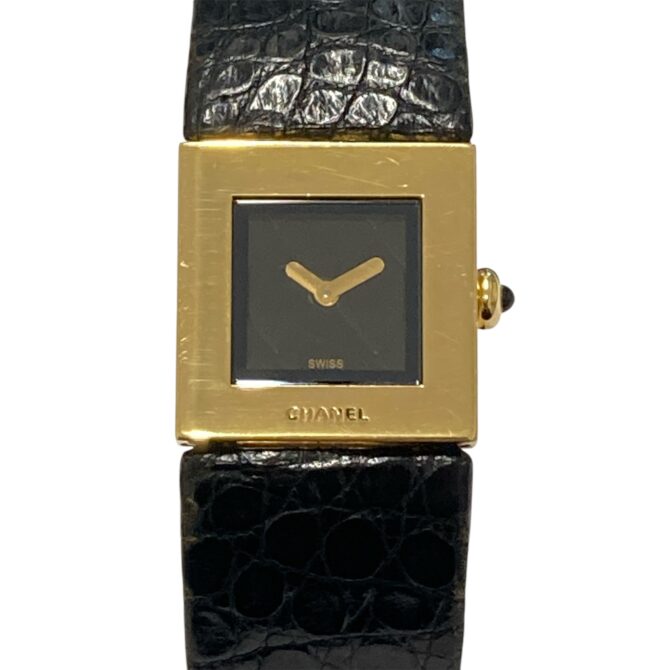 CHANEL<br>18K石英錶