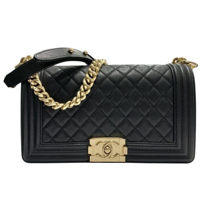CHANEL<br>BOY25