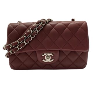 CHANEL<br>CLASSIC FLAP 20