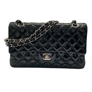 CHANEL<br>CLASSIC FLAP 25