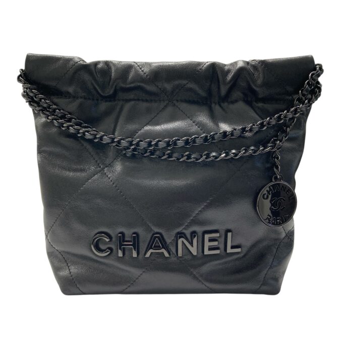 CHANEL<br>CHANEL 22 MINI