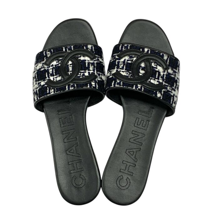 CHANEL<br>拖鞋