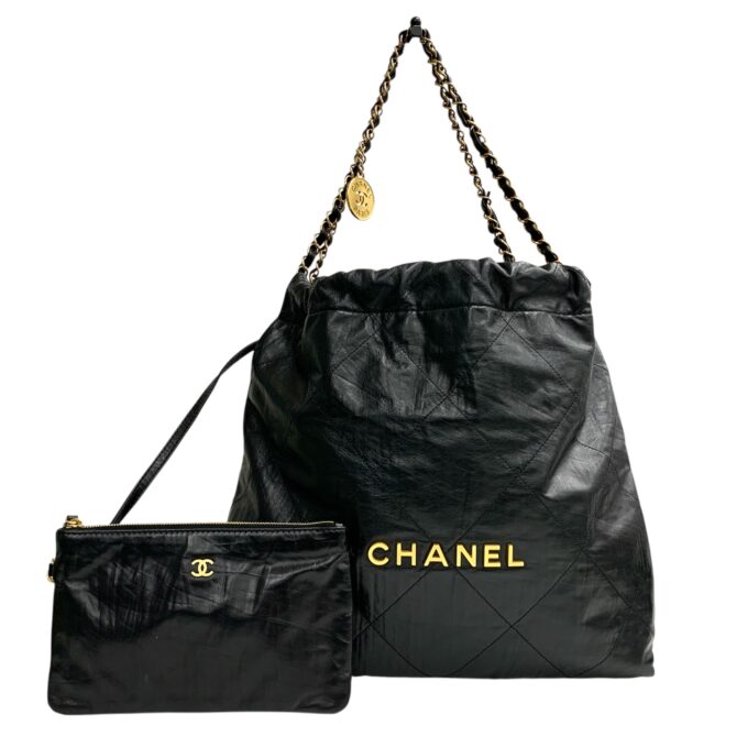 CHANEL<br>22