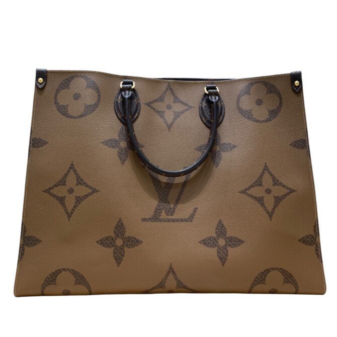 LOUIS VUITTON<br>ON THE GO GM