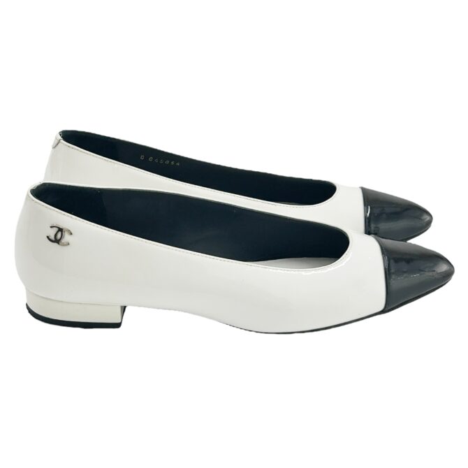 CHANEL<br>平底鞋