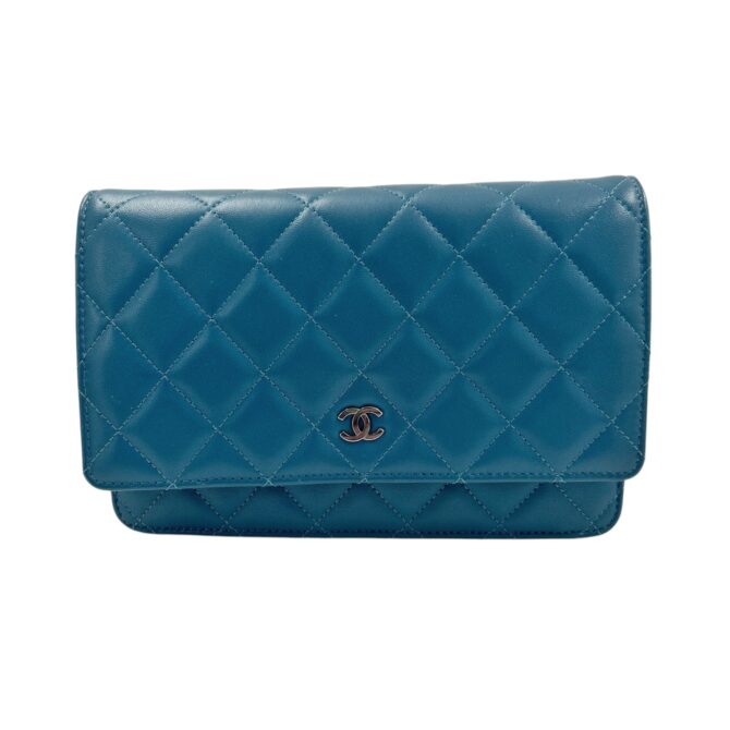 CHANEL<br>WOC側背包