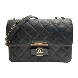 CHANEL<br>BEAUTY LOCK FLAP BAG